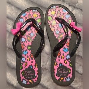Betsey Johnson Pink Leopard Flip Flops Size Large 9-10